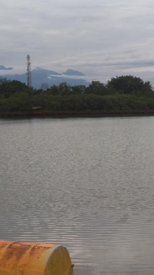 Cnunk Bungalow Acomodação com café da manhã Ilhas Gili Exterior foto